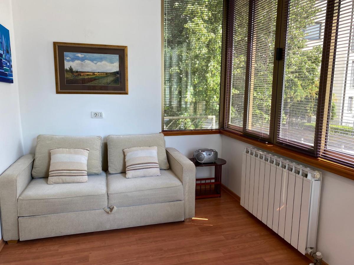 Apartment No. 9 Lucija Luaran gambar